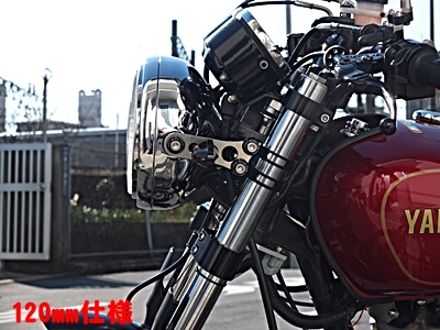 sr400 ボアエース　ヘッドライトステー廃盤品